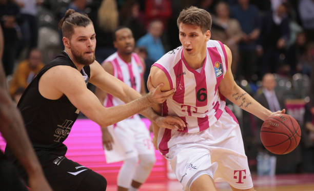 职业生涯再 职业生涯再