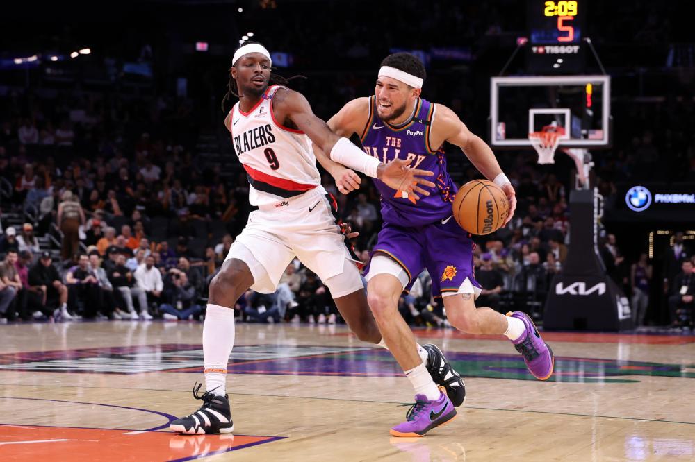 库里在场上 库里在场上