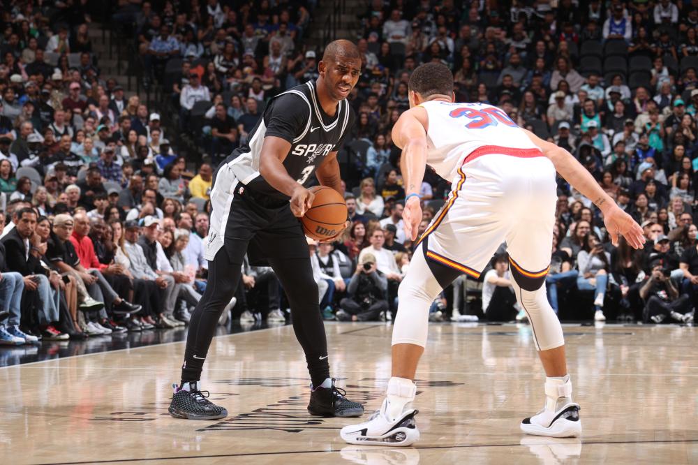 攻端表现出 攻端表现出