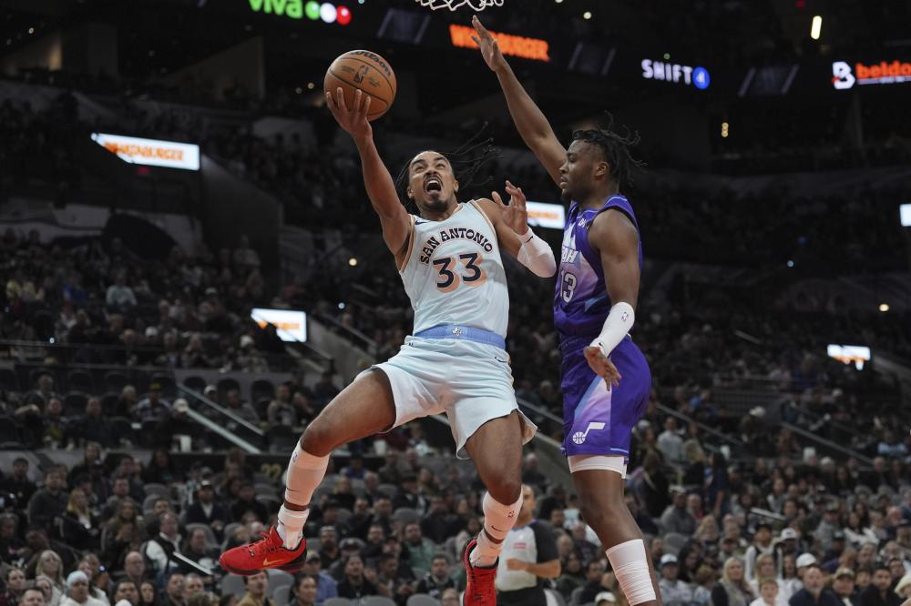 进攻端陷入 进攻端陷入