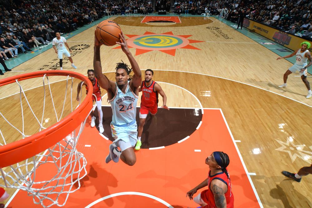 年轻球员在 年轻球员在